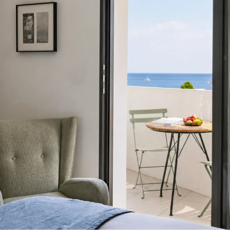 hotel-les-hautes-mers-ile-yeu-mer-chambre-superieure-ocean-terrasse-vue-mer